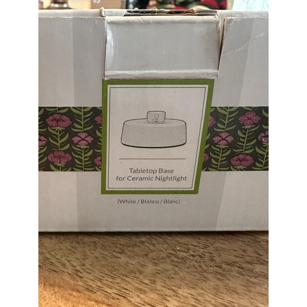 Scentsy Tabletop Base Only For Glass Plug-in Nightlight Warmer. New In Box